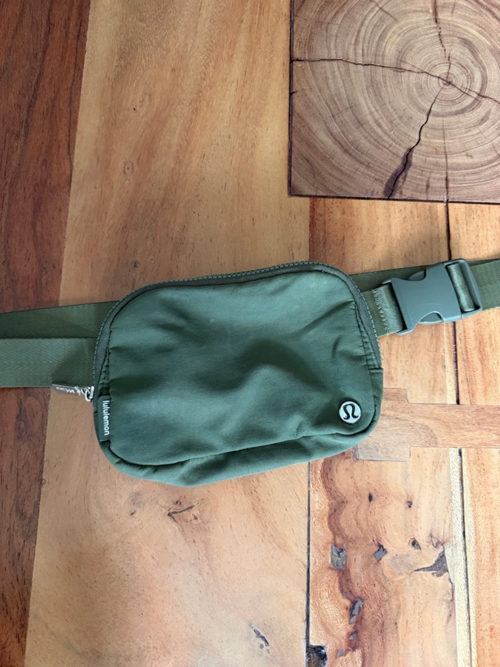 lululemon athletica Olive Waist Pack